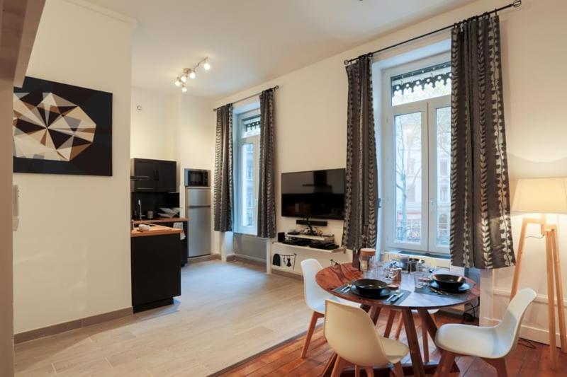 Suite Gambetta Cosy Et Design Lyon Exterior photo